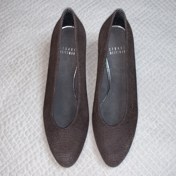 Stuart Weitzman Textured Block Heel Pump, Taupe Brown, Chrome Accents, Size 6.5M - Picture 2 of 14